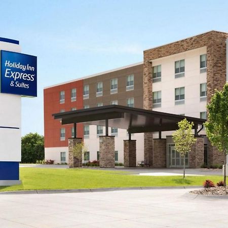 Holiday Inn Express & Suites - Yuba City - Marysville, An Ihg Hotel Екстер'єр фото