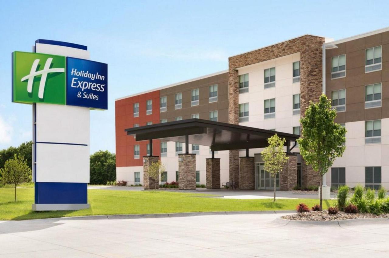 Holiday Inn Express & Suites - Yuba City - Marysville, An Ihg Hotel Екстер'єр фото